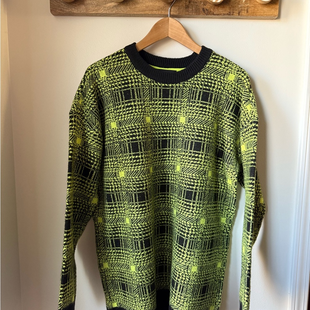 BP + Wildfang Women's Black and Yellow/Greenish Geometric Sweater